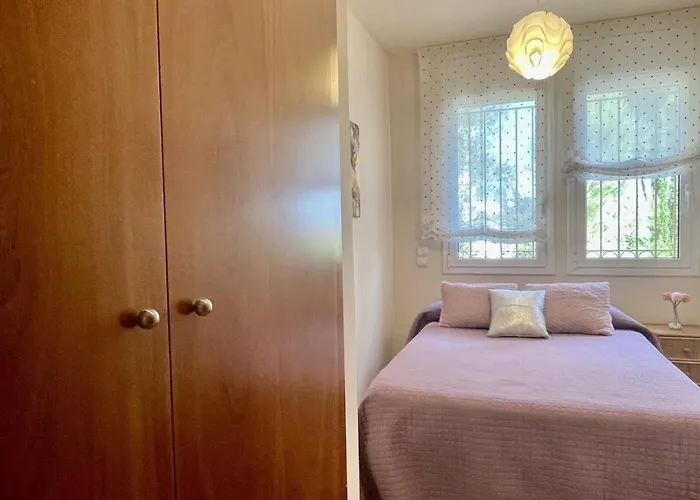 Villa Pineda 5 *